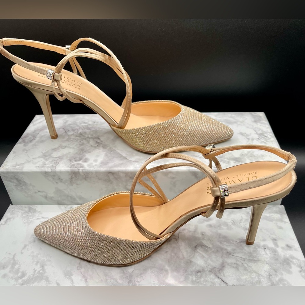 BADGLEY MISCHKA American G.  Pointed-Toe Slingback Heels Gold Glitter. Size 7.5